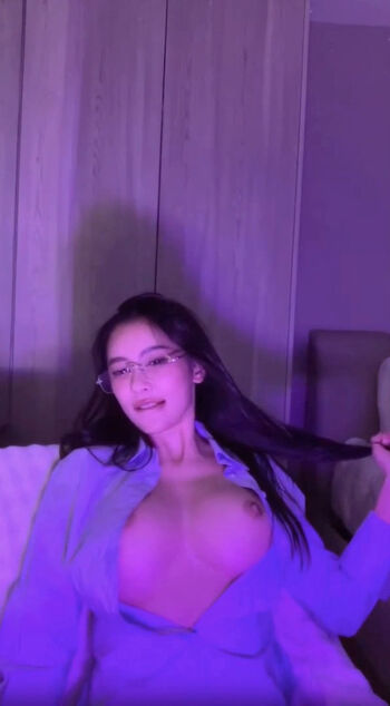 Full leaked Rollipop private onlyfans photo
