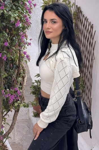 Full leaked Romanian girls page private onlyfans photo