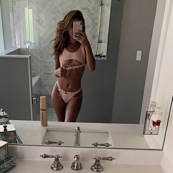 Full leaked Romitavlz private onlyfans photo