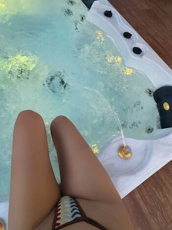 Full leaked Ronaffei flores private onlyfans photo