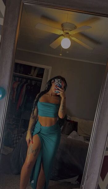 Full leaked Ronika eskins page private onlyfans photo