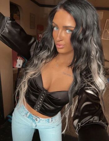 Full leaked Ronika eskins page private onlyfans photo