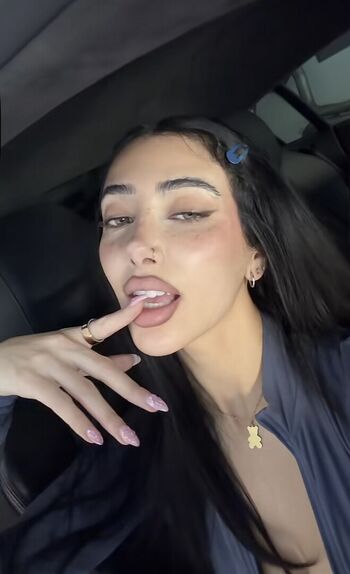 Rose Zara
