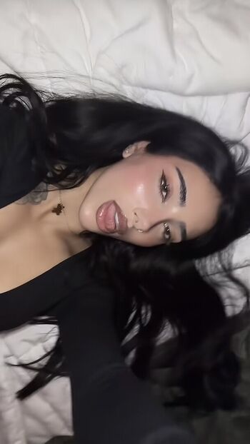Rose Zara