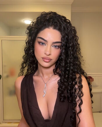 Full leaked Roseistheart private onlyfans photo