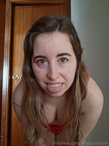 Full leaked Rosesxarepink page private onlyfans photo