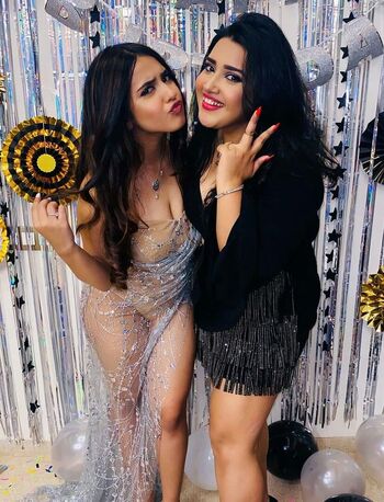 Full leaked Roshni walia private onlyfans photo