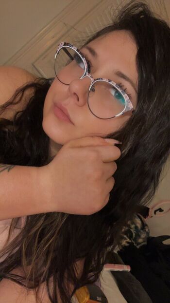 Full leaked Rosie angel private onlyfans photo