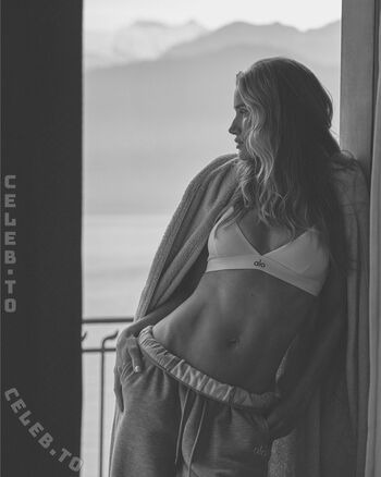 Rosie Huntington-Whiteley