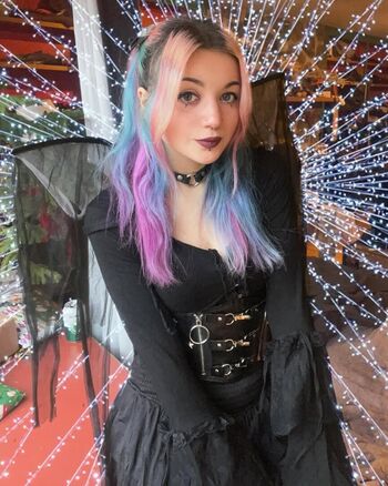 Full leaked Rottedgoth private onlyfans photo