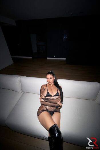 Full leaked Roxiesin page private onlyfans photo