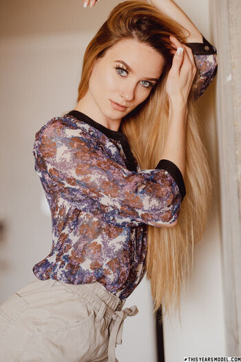 Full leaked Roxy shaw private onlyfans photo