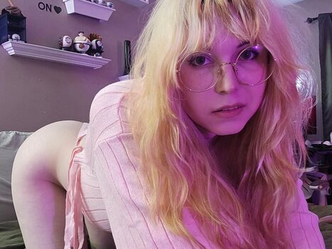 Full leaked Rozi rabbit private onlyfans photo