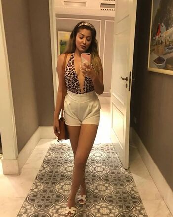 Full leaked Rubaia mahfuz page private onlyfans photo