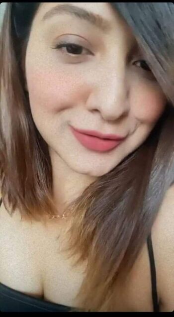 Full leaked Rubaia mahfuz private onlyfans photo