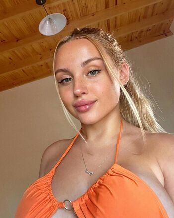 Full leaked Rubiakat page private onlyfans photo