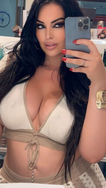 Full leaked Ryma offishal private onlyfans photo