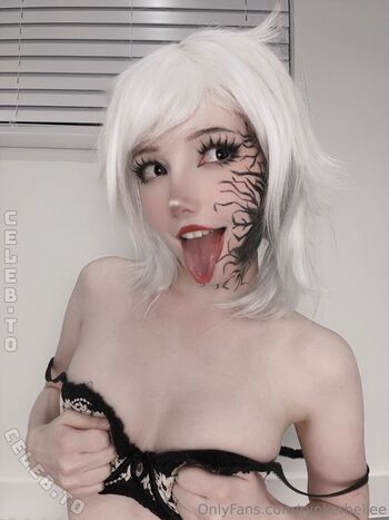 Full leaked Rynkerbelle private onlyfans photo