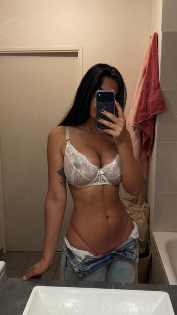 Full leaked S asha private onlyfans photo