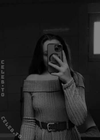 Full leaked S xfie private onlyfans photo