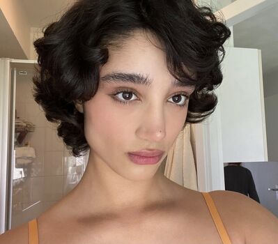Full leaked Saana mirzaie private onlyfans photo