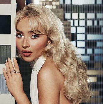 Full leaked Sabrina carpenter  page private onlyfans photo