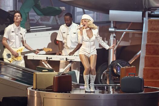 Full leaked Sabrina carpenter  page private onlyfans photo