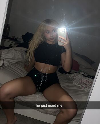 Full leaked Sabrina carpenter  page private onlyfans photo
