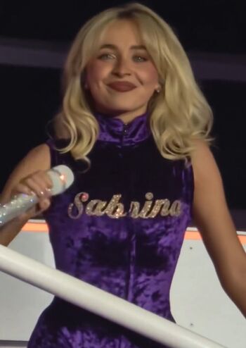 Full leaked Sabrina carpenter  page private onlyfans photo