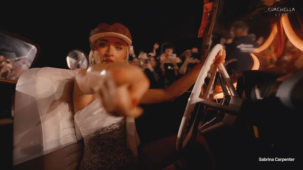 Full leaked Sabrina carpenter  page private onlyfans photo