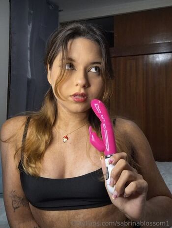 Full leaked Sabrinablossom private onlyfans photo