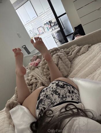 Full leaked Sabrinasnoww page private onlyfans photo