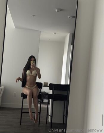Full leaked Sabrinasnoww private onlyfans photo