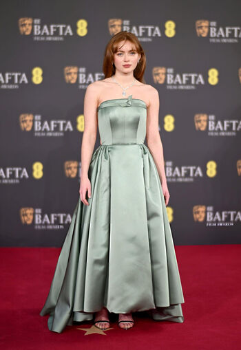 Full leaked Sadie sink page private onlyfans photo