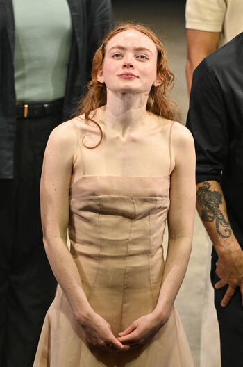 Full leaked Sadie sink page private onlyfans photo