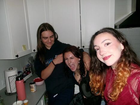 Full leaked Sadiejean private onlyfans photo