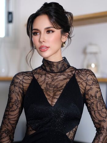 Full leaked Saffron maya snook page private onlyfans photo