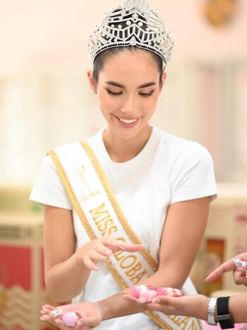 Full leaked Saffron maya snook page private onlyfans photo