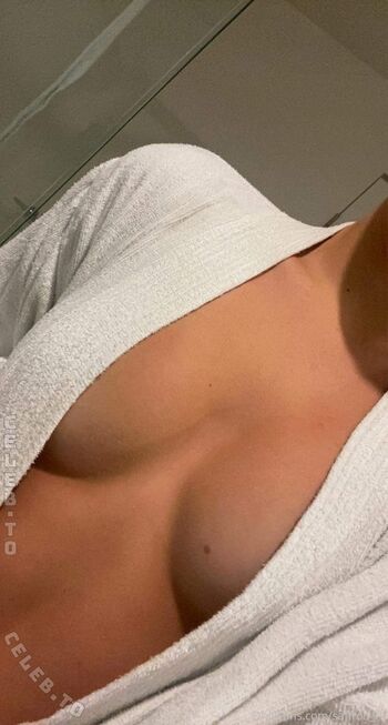 Full leaked Saffron rk private onlyfans photo