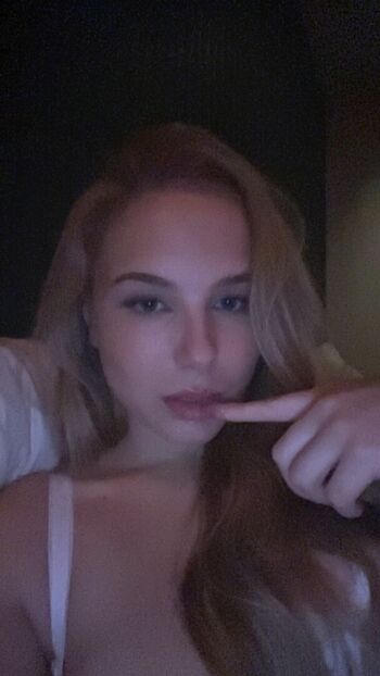 Full leaked Sagafrost page private onlyfans photo