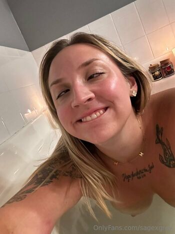 Full leaked Sage grey private onlyfans photo