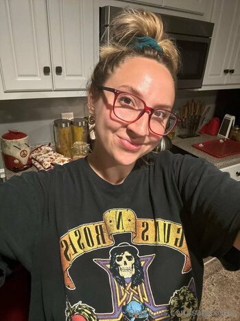 Full leaked Sage grey private onlyfans photo