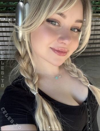 Full leaked Sagemommy page private onlyfans photo