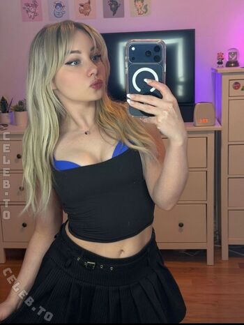 Full leaked Sagemommy private onlyfans photo