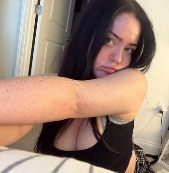 Full leaked Saikui private onlyfans photo