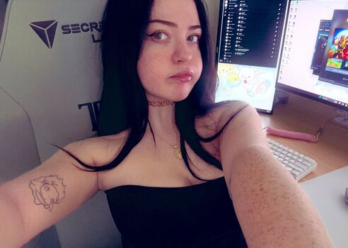 Full leaked Saikui private onlyfans photo