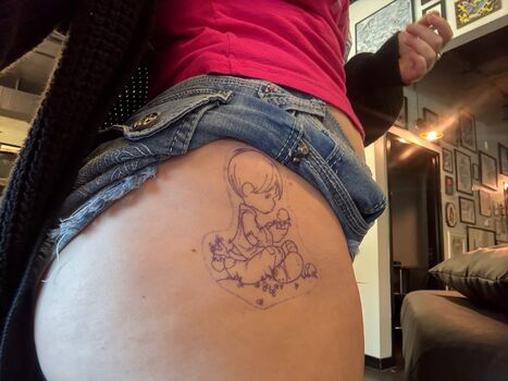 Full leaked Saikui private onlyfans photo