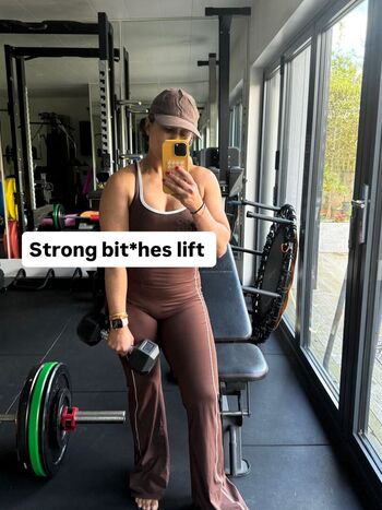 Full leaked Saira khan private onlyfans photo