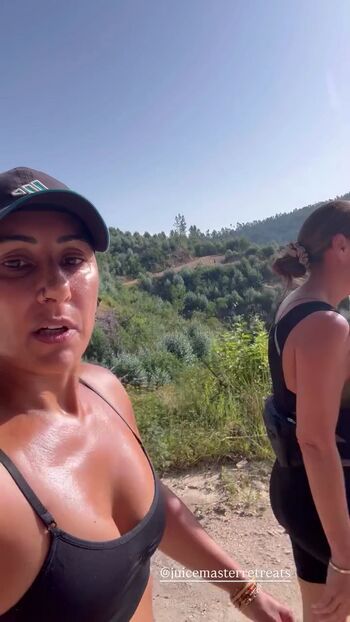 Full leaked Saira khan private onlyfans photo