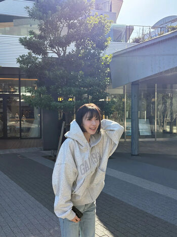 Sakura Miyawaki 宮脇 咲良